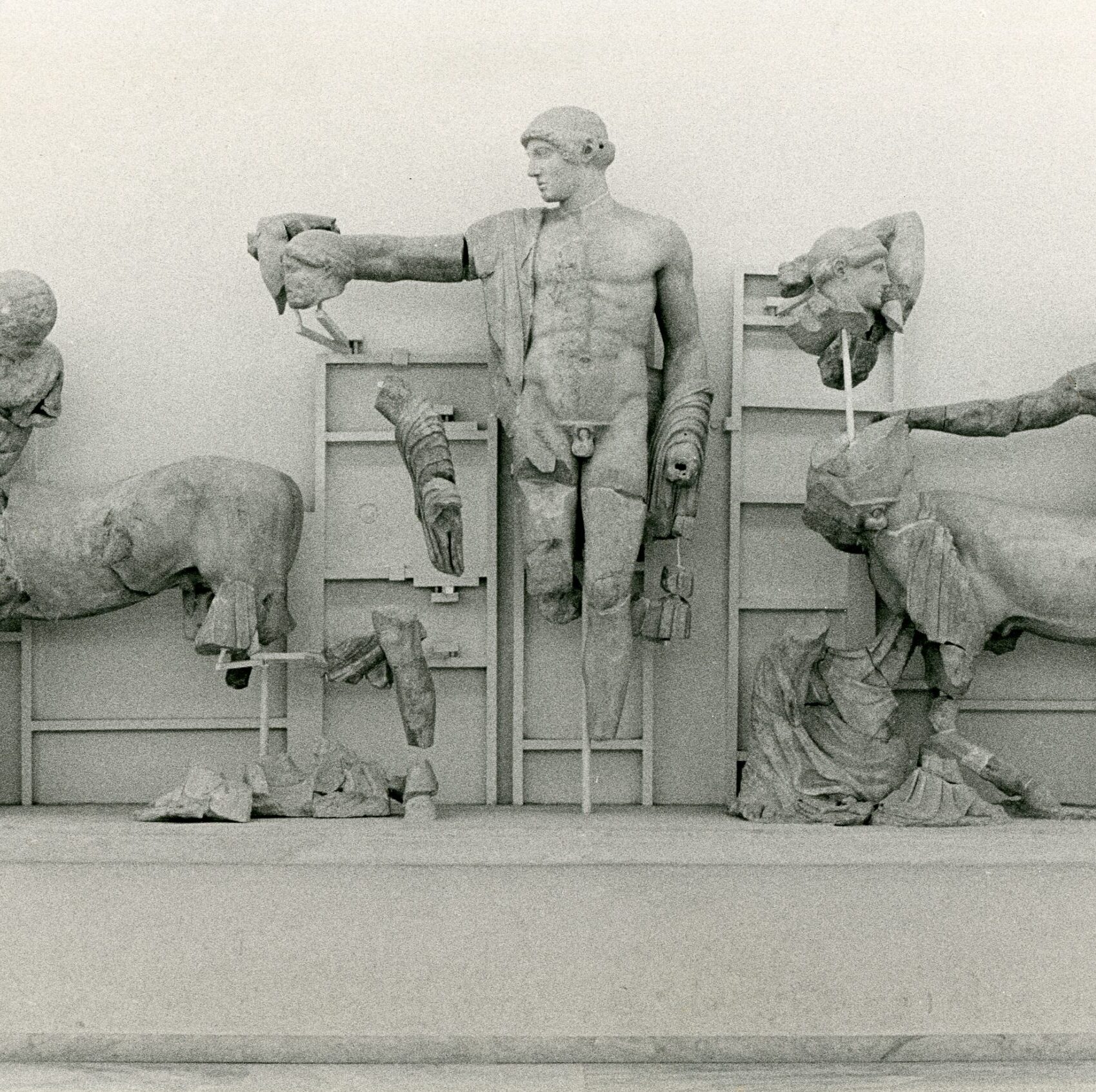 F.37 ARCHEOLOGIA E REPERTI